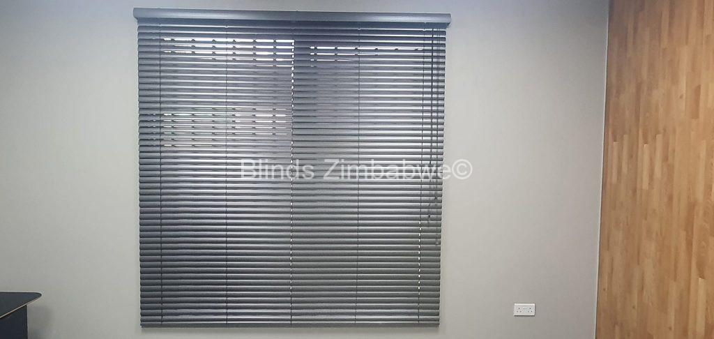 25mm Venetian Blinds 