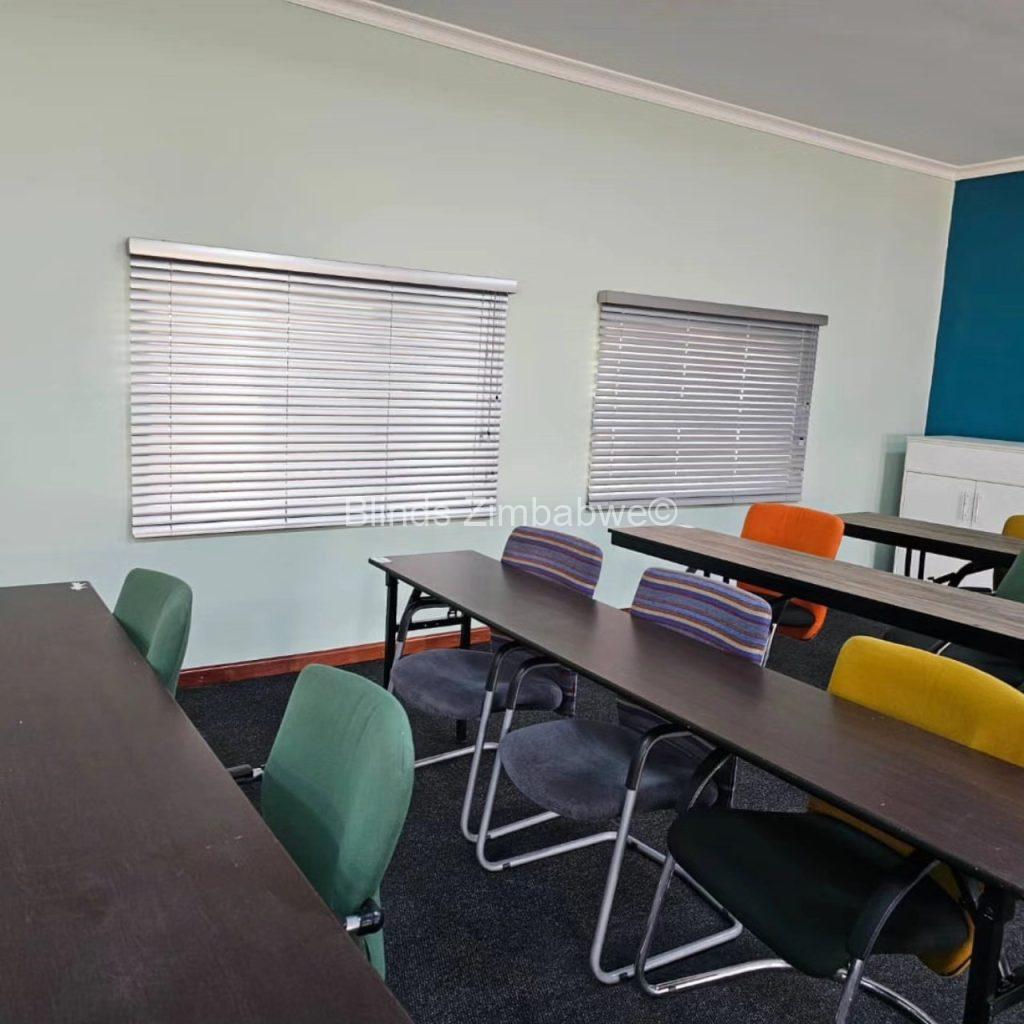 25mm Venetian Blinds 