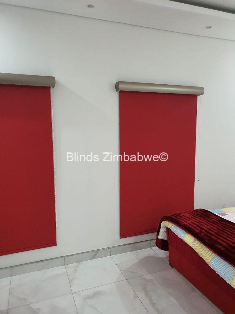 Light-Filtering Roller Blinds 