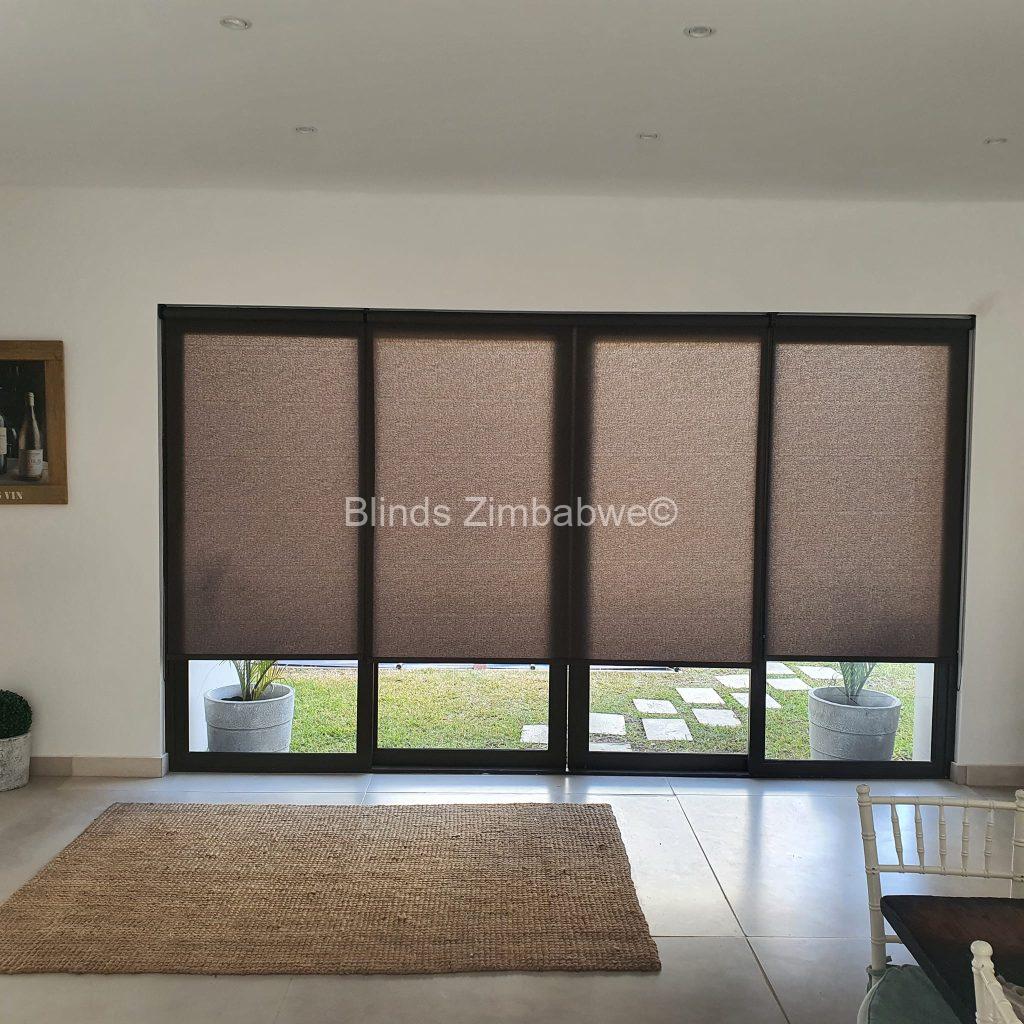 Light-Filtering Roller Blinds 