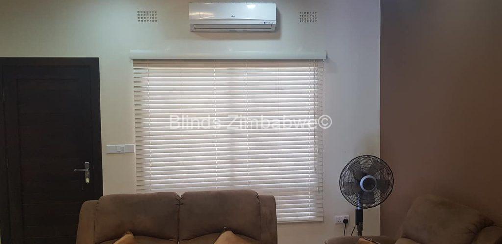 25mm Venetian Blinds