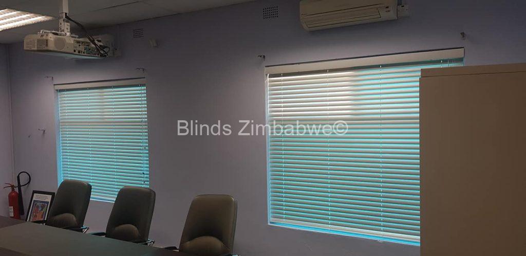 25mm Venetian Blinds
