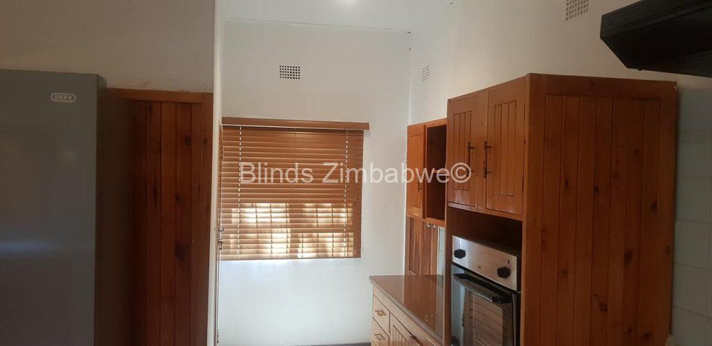25mm Venetian Blinds