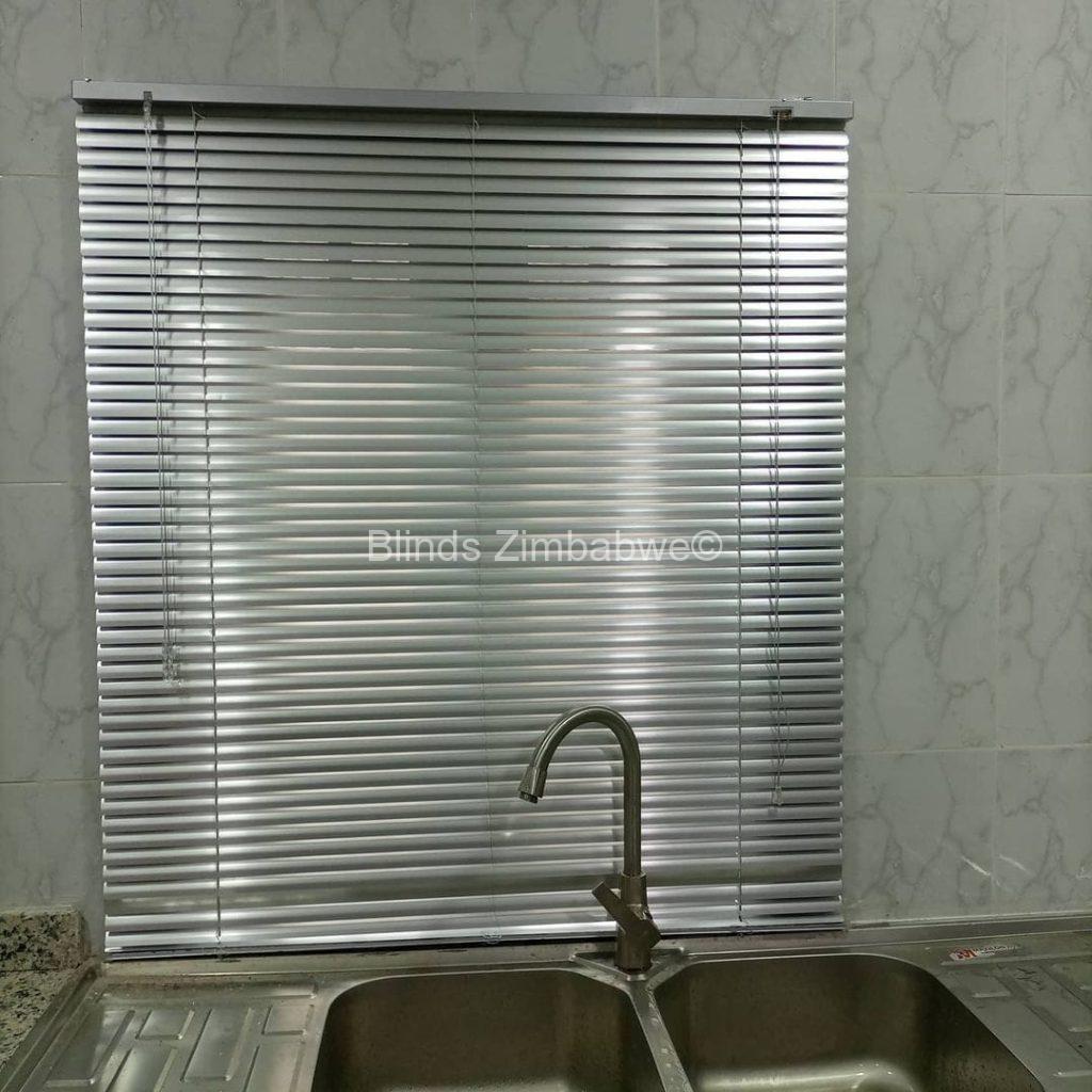 25mm Venetian Blinds