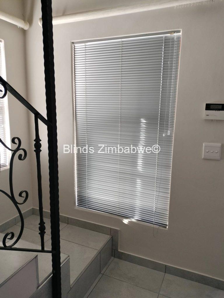 25mm Venetian Blinds