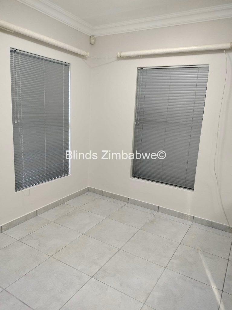 25mm Venetian Blinds