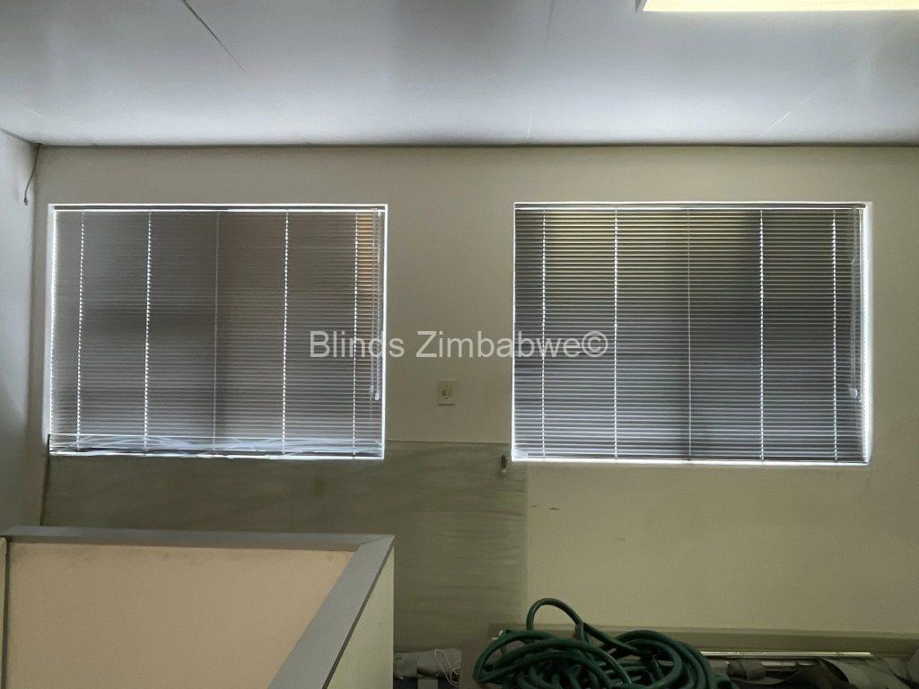 25mm Venetian Blinds