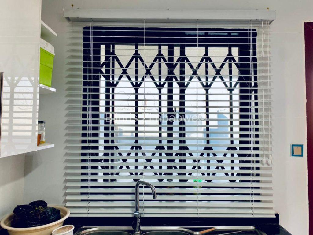 25mm Venetian Blinds