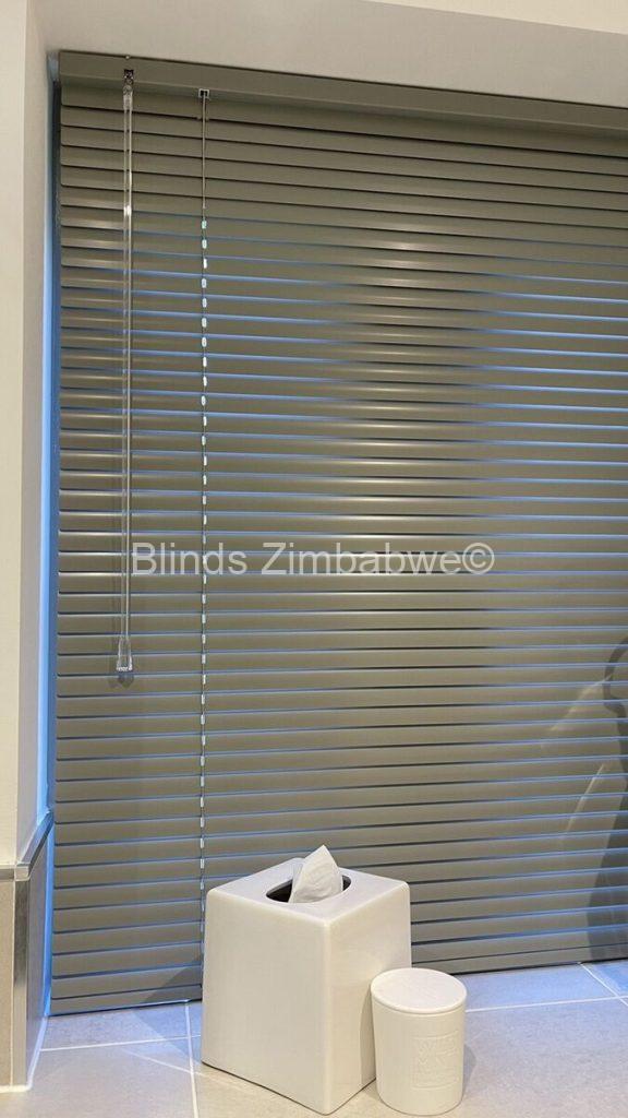 25mm Venetian Blinds